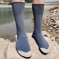 Non-Slip Beach Snorkeling Socks for Men & Women – High Tube Diving & Swimming Gear Fits 43-44