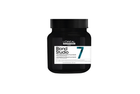 L'Oreal Professionnel Blond Studio Platinum Plus 7 išryškinanti plaukų oksidantų pudra, 500g