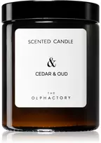 The Olphactory kedro ir oud medienos kvapo kvapni žvakė, 135 g