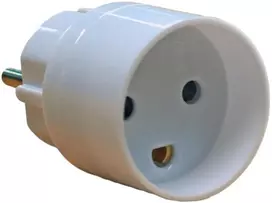 Mercodan E-Line kištuko adapteris iš Schuko/Pin-žemės į DK M/žemės, 250V, 16A, baltas
