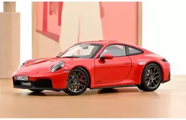 Porsche 911 Carrera 4 GTS, 2025 - 1:18 Norev