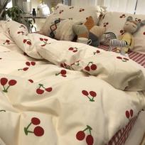 Keturių dalių rinkinys iš skalbto medvilnės, paklodė, antklodės užvalkalas, trijų dalių rinkinys bendrabučiui, viengulė patalynė. 1.8m bed