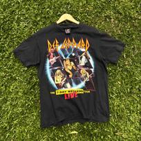 Vintage 1992 Def Leppard 7 Day Weekend Tour Band T Shirt 150 beige