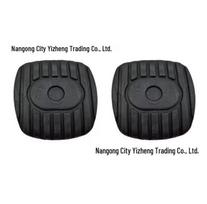 Nissan Qashqai/Sylphy Clutch & Brake Pedal Rubber Pad Cover (46503-JX040) gray