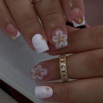 French Tip Press On Nail with Raised 3D Flower Design, White Glossy Square False Nail with Gold Accents and Adhesive Tabs for Parties 1 black