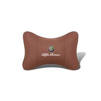 1Pcs Pu Leather Car Neck Pillow Auto Emblem Headrest For Alfa Romeo Giulietta 159 Mito Giulia Stelvio 147 156 Tonale Brera Disco balno ruda spalva