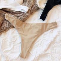 9 Color Sexy Seamless Thongs Summer Milk Silk Breathable Panties Women Seamless T-back One-piece Low Waist G-String Plus Size XXL abrikosas