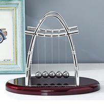 Modern Motion Perpetual Machine Newtons Pendulum Model Newton Cradle Balance Ball Decor Interesting Office Tabletop Home Decor Matches the image