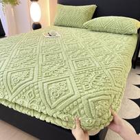 Pliušinis čiužinio užvalkalas lovai, tampri minkšta medžiaga, paklodė su gumyte, šildo, apsaugo nuo dulkių, skalbiama mašinoje 90X200,180X200 120X200+28cm(only sheet)