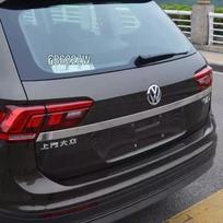 Volkswagen Tiguan L 10-21 Nerūdijančio plieno bagažinės apdaila: Atspari įbrėžimams, ryški bagažinės akcento juosta