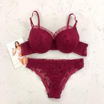Special for thin breathable sexy lace underwear, close the breasts and gather the upper support, large breasts and small large size bras. Mixed code 46-52c white