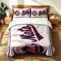 New York Mets (1) 3pc set suitable for master bedrooms soft and comfortable an ideal gift for family and friends Includes one duvet cover and two pill 135cmx200cm