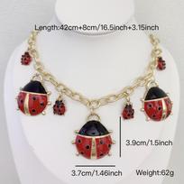 Wind retro ladybug oil drop pendant necklace, gold-plated metal chain collarbone chain item beige