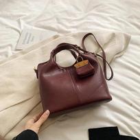 Vintage Burgundy Large Capacity Messenger Bag New Designer Women'S Unique Single Shoulder Simple Commuter Classroom Bags Quality beige