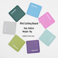 Junesix 8x8cm Mini Handmade Cutting Mat - 2.4MM Journal Board Random Color 6x6cm gray