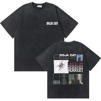Per dydžio rūgštiniu būdu išplėtėtas vintažinis trumpomis rankovėmis marškinėlis su Doja Cat The Scarlet Tour Blood V grafiniu spaudiniu S gray