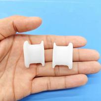 I-Shaped SEBS Toe Separator for Hallux Valgus and Overlapping Toes – Medical Big Toe Clip Pad white