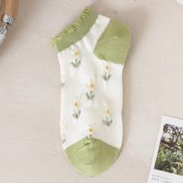 Female Spring and Summer Thin New Style Lace Embroidery College Style Short Tube Cotton Socks 1 pair beige