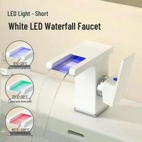 LED krioklio maišytuvas vonios praustuvui - Karšto ir šalto vandens maišytuvas White Short