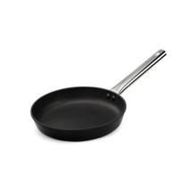 Keptuvė BLACK 18/5 cm Neprideganti indukcinė