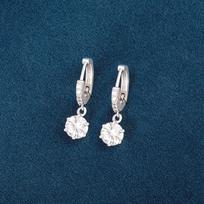 S925 Sterling Silver Six-Prong Diamond Ear Cuff: 2026 Women's Exquisite, High-End, Fashionable, Versatile Earrings 925 Silver blue