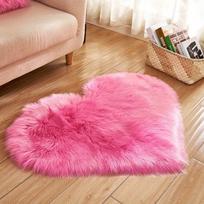 Small Heart-Shaped Plush Area Rug Soft Indoor Carpet for Living Room Bedroom Cozy Home Decor New Year'S Gift 30*40cm
