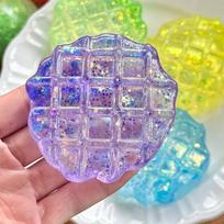 Minkštas vaflių pyragas su maltodekstrinu Fidget žaislas Minkštas duonos pyragas su maltodekstrinu Antistresinis žaislas Palengvina nerimą Deimpresija Ventiliacijos Spaudymo žaislas white
