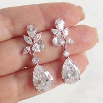 Huitan Crystal Drop Earrings With Bling Bling Cubic Zirconia Temperament Women Earrings High Quality Silver Color Trendy Jewelry brown