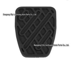 Brake & Clutch Pedal Anti-Slip Covers for Nissan Qashqai (2007-2016) Single Price for B26 black