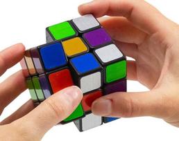 Rubiko kubas 3x3 – klasikinis loginis galvosūkis