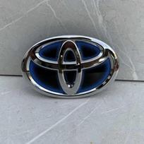 Genuine IO4 OEM Toyota Camry Avalon Prius Hybrid Front Grille Emblem 75310-47010 black