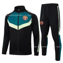 Source 2627 Manchester United casual jacket 2425 retro Manchester United long pull jacket supply new children adult long sleeves 14