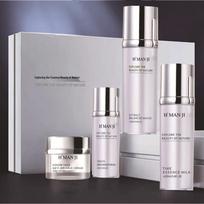 Collagen Anti-Wrinkle Firming Face Cream: Pore-Minimizing, Moisturizing, and Refreshing Lotion white