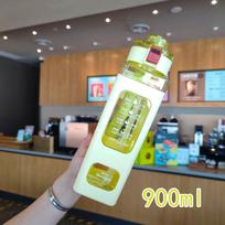 900ml Plastic Water Bottle Leak-proof Square Cup Sports Bottle with Lockable Lid and Measurements for Outdoor Sports Travel Cup 900ml