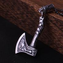 Skandinaviškas vikingų nerūdijančio plieno kirvis plius keltiškas kirvis titano plieno pakabukas vėrinys vyrams Pendant + keel chain + bead black