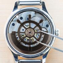 Laikrodžio mechanizmo rotorius automatinis tvirtas mechaniniams laikrodžiams priežiūra stabilus metalas mėlyna