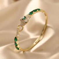 Retro Light Luxury Bracelet, Women's High-end Feel, Green Bracelet, Bracelet Accessories, Ins Bracelet one size(17-20cm) sidabras