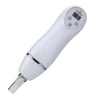 Portable Diamond Microdermabrasion Blackhead Remover and Pore Cleaner AU Plug balta