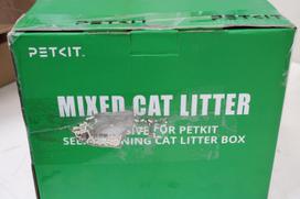SALE OUT. | PETKIT Mixed Cat Litter, 3 bags | DAMAGED PACKAGING, MISSING 1 BAG