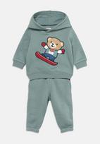 Levi's Kids Treningas mėlyna dūmų spalva / brokato spalva / raudona / balta