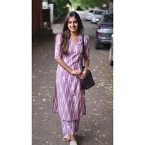 Gosriki Women' Rayon Viscose Straight Ikkat Printed Kurta With Pant (Demeter OnionVks01Gs Lavender Large) 3XL levanda