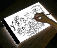 „Aptel“ LED apšviečiama braižymo lenta, A4 formato, USB