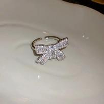 Light Luxury High-End Sense Full Diamond Bow Ring Women'S Exquisite Versatile Fashion Niche Design Sense gray