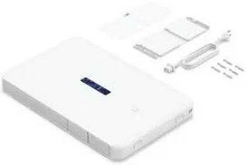 Maršrutizatorius Maršrutizatoriaus (šliuzo) valdiklis „UniFi“, NVR, komutatorius „PoE“, prieigos taškas „Wi-Fi 6 Ubiquiti UniFi Dream Wall“ (UDW-EU)