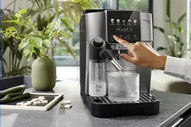 Kavos Aparatas - DeLonghi Magnifica Start ECAM220.91.TB 1,8 L 1 450 W Juodas Titanas
