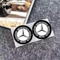 2 vnt. Vandeniui atsparūs automobilio lipdukai „Pasidaryk pats“ Kuro bako dekoravimo lipdukas Mercedes Benz automobiliui 3D lipdukai Minkštas lipdukas Galimi įvairūs dydžiai 65mm
