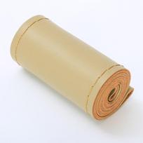 Karvės odos natūralios odos rankomis siūtas vairo užvalkalas, neslystantis, kvėpuojantis, universalus, tinkantis visiems sezonams. 36cm beige