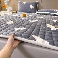 Naujas Milk Velvet dygsniuotas čiužinys, flanelinis, sutirštintas vientisos spalvos tatami kilimėlis, apsauginis čiužinio kilimėlis 150*200cm