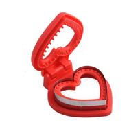 Heart-Shaped DIY Sandwich Cutters Mould Stainless Steel Sealer Flip Sandwich Cutting Tool Lunch Box Decor Toast Bread Mold raudona