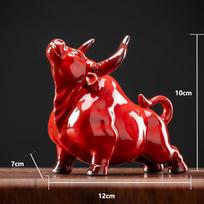 Keraminės „Red Bull“ statulos puošmenos namų dekoras „Creative Bull“ statulos svetainė Biuro darbalaukio gyvūnų atvaizdo dekoravimas red